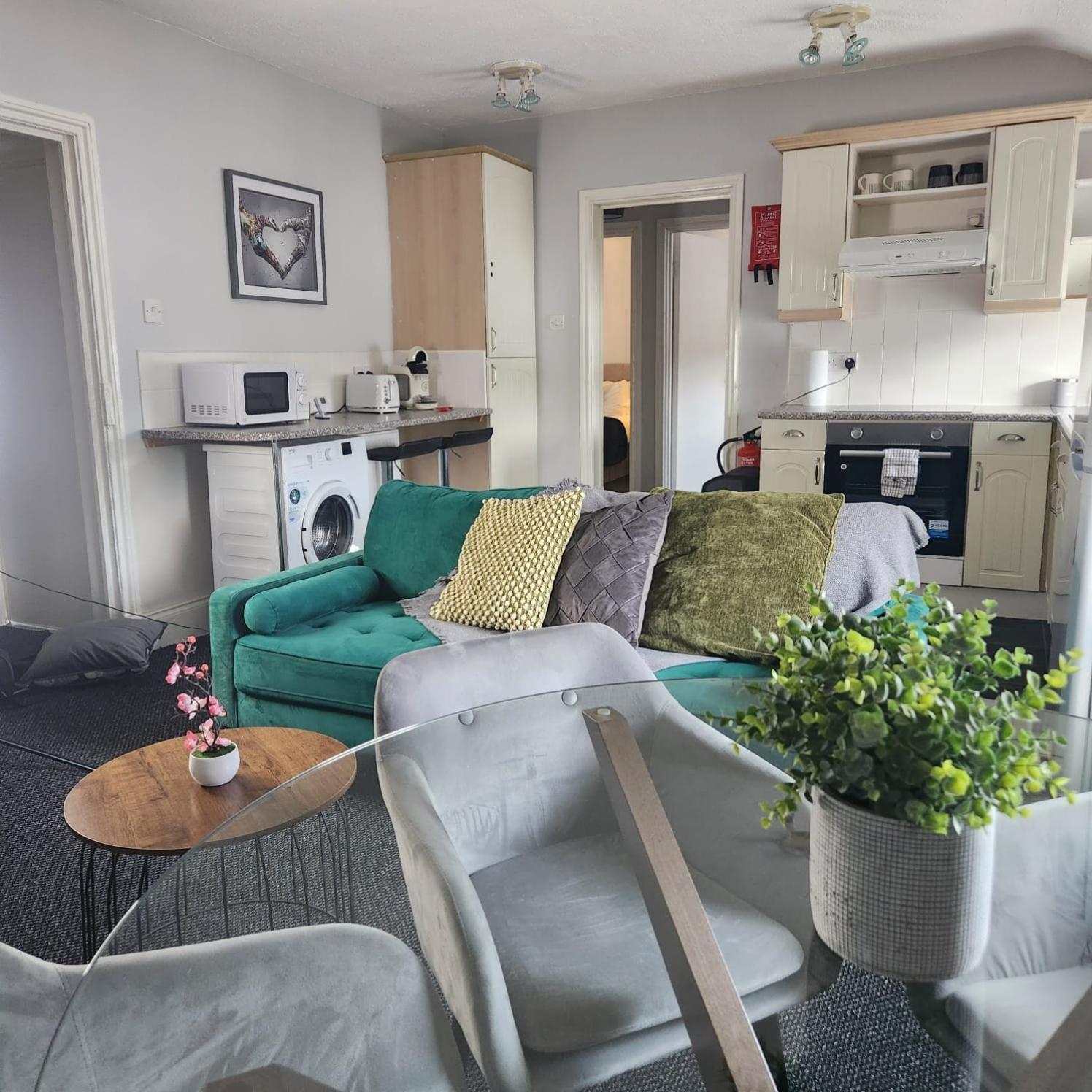 Cottage Style 2 Bedroom Apt In City, Near Utilita Arena & Free Parking Birmingham Exteriér fotografie