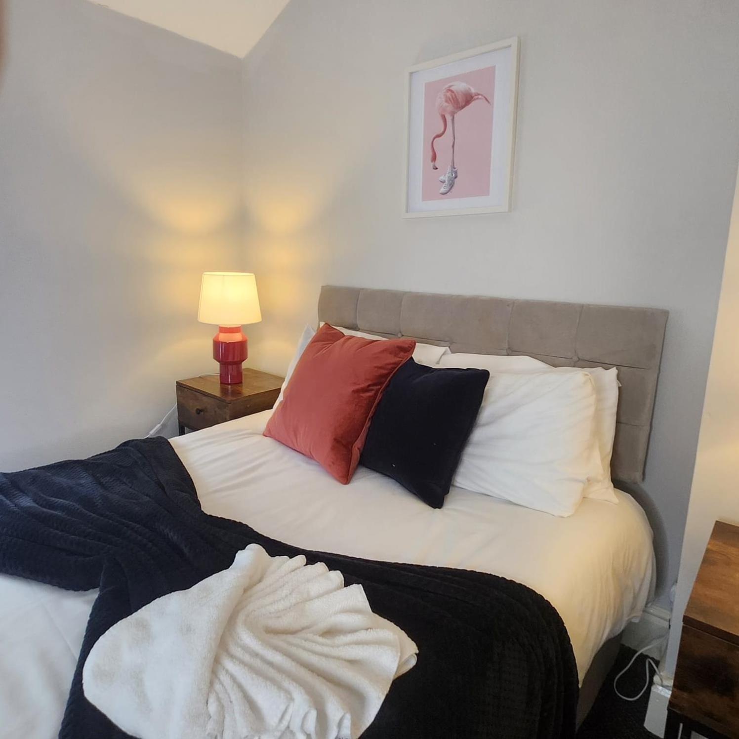 Cottage Style 2 Bedroom Apt In City, Near Utilita Arena & Free Parking Birmingham Exteriér fotografie