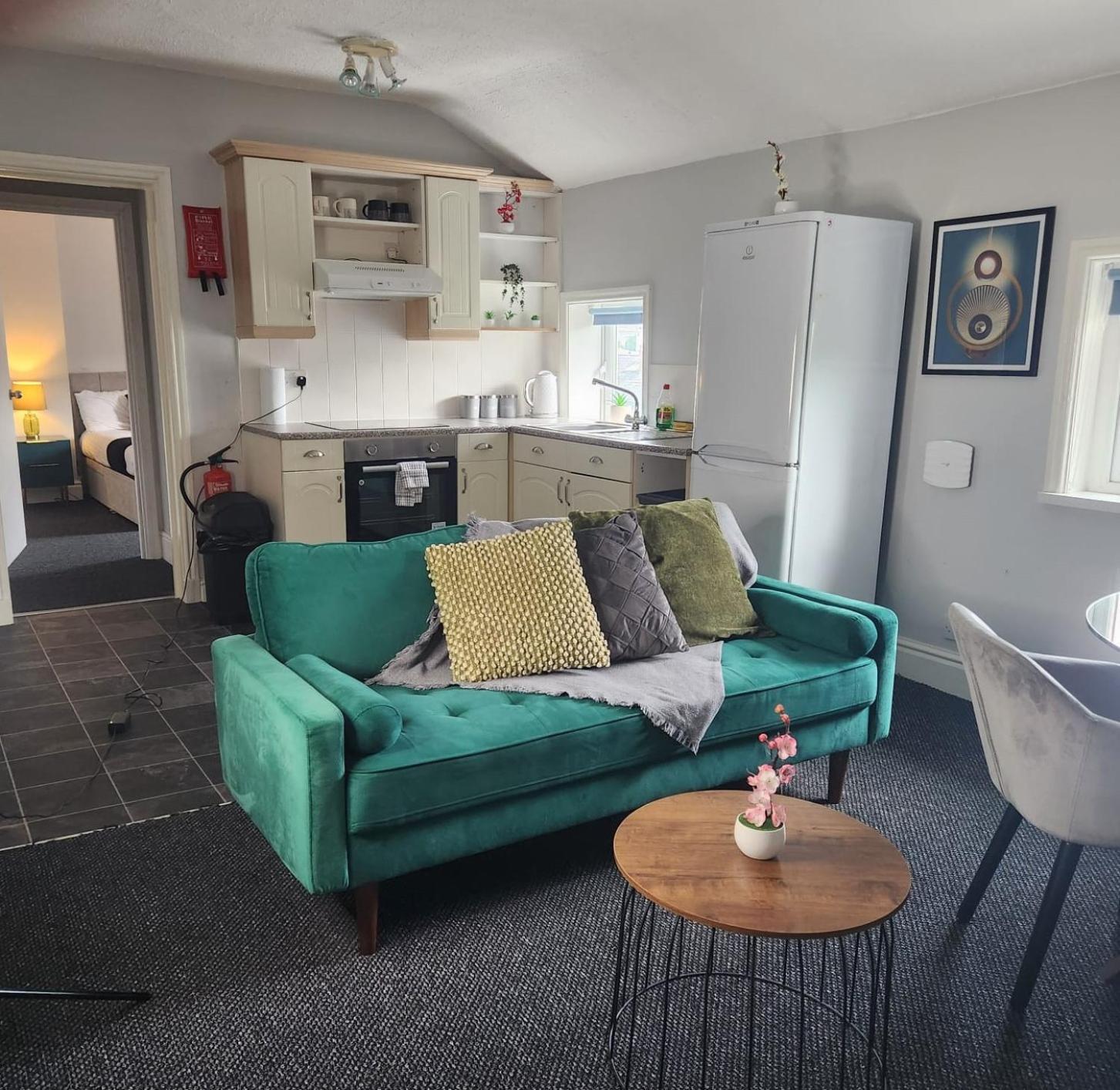 Cottage Style 2 Bedroom Apt In City, Near Utilita Arena & Free Parking Birmingham Exteriér fotografie